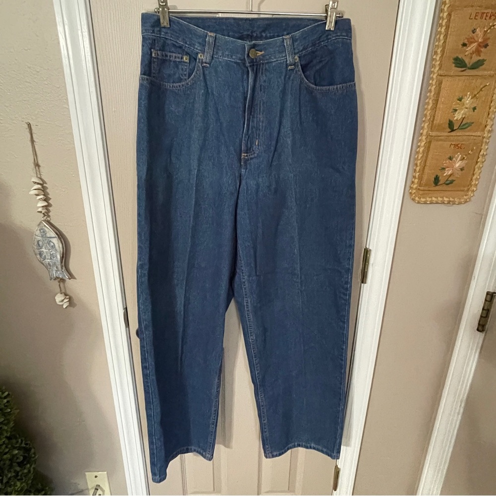 L. L. Bean vintage heavy denim medium wash high waisted mom jeans. Size 14.
